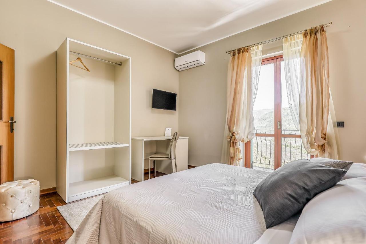 Hotel Villa De Santis Montefranco 외부 사진